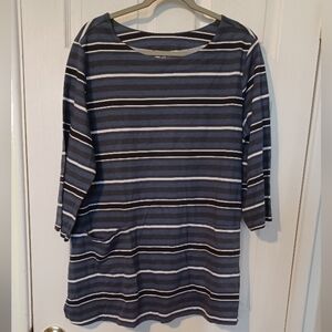 💰Anthony Richards Tunic Top